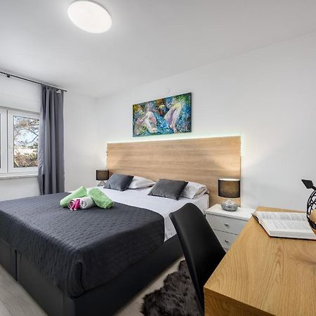 Apartment S&M Heart Of 普拉 外观 照片