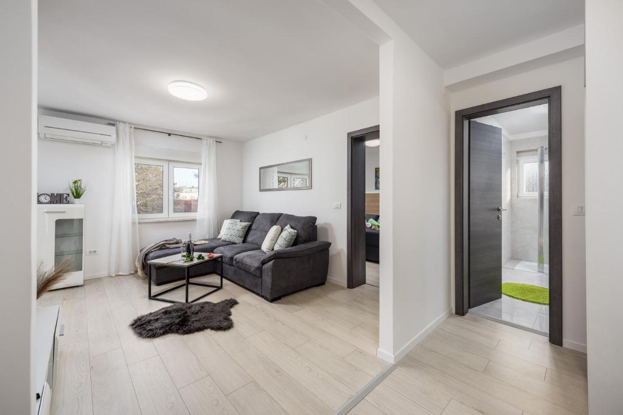 Apartment S&M Heart Of 普拉 外观 照片